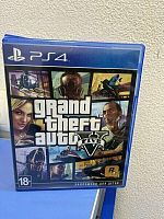Диск с игрой для PS4 Grand Theft Auto V