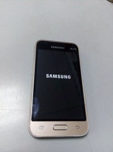 Смартфон Samsung Galaxy J1 Mini 8Gb (SM-J105H) (Gold)