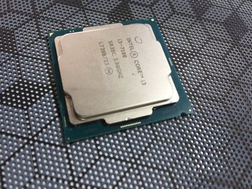 Процессор Intel Core i3-7100 фото 2