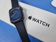 Смарт-часы Apple Watch SE 2020 44mm Space Grey Aluminum Case with Black Sport Band (MYDT2RU/A)