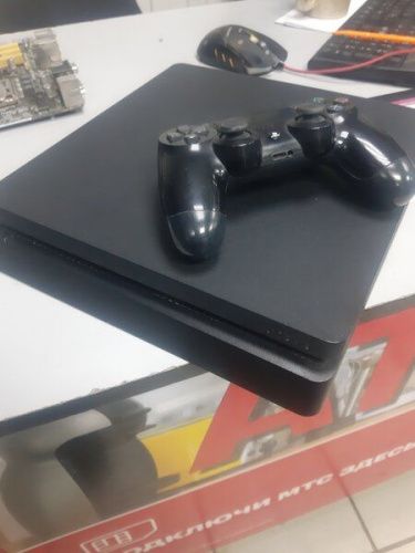 Игровая приставка Sony PlayStation 4 Slim 500Gb (CUH-2108A)